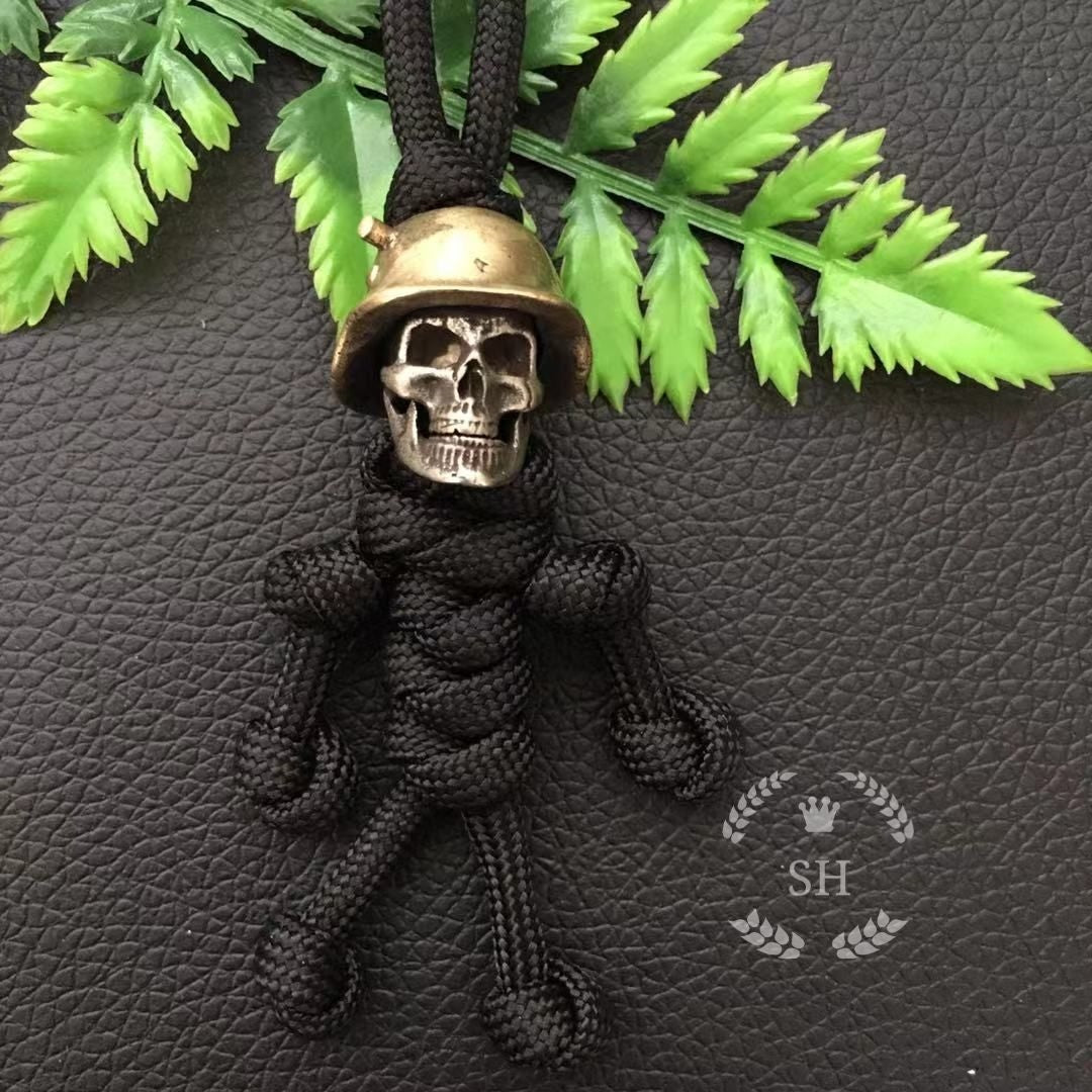 Skull Retro Old Pendant Car Key Pendant