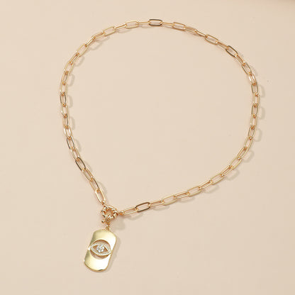 High Quality Fashion Personalized Golden Eye Pendant Simple And Creative Ot Buckle Clavicle Chain