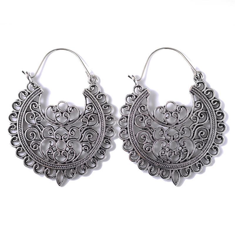 High Quality Fashion Metal alloy hollow carved earrings