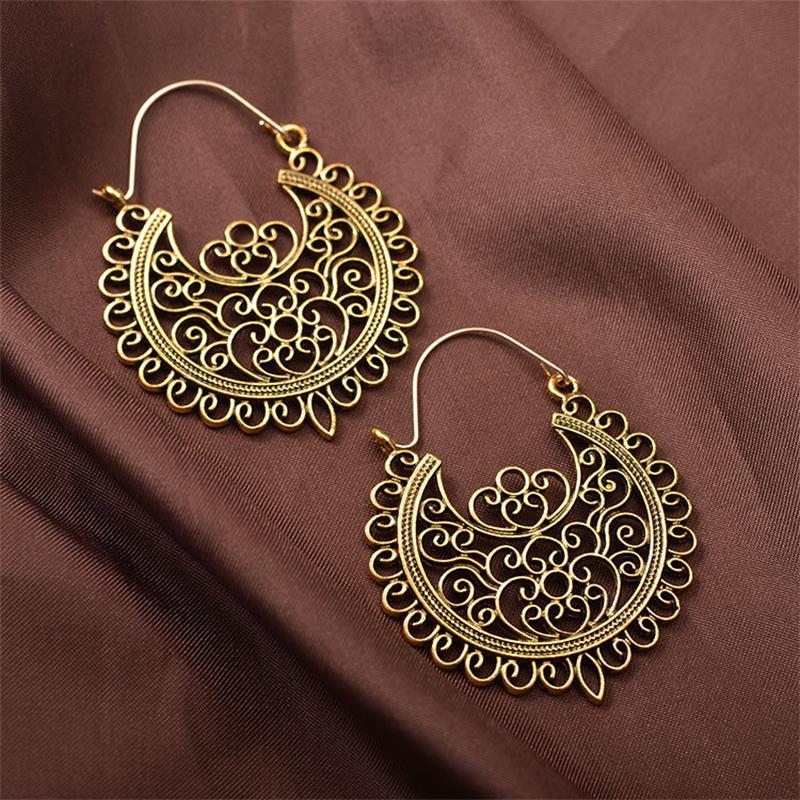 High Quality Fashion Metal alloy hollow carved earrings